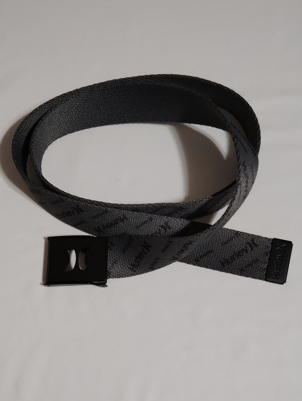 Hurley Gray And Black Belt with Logo Buckle